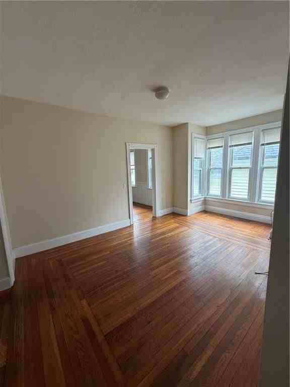 171 Montgomery Ave ##2 - Photo 5 of 13