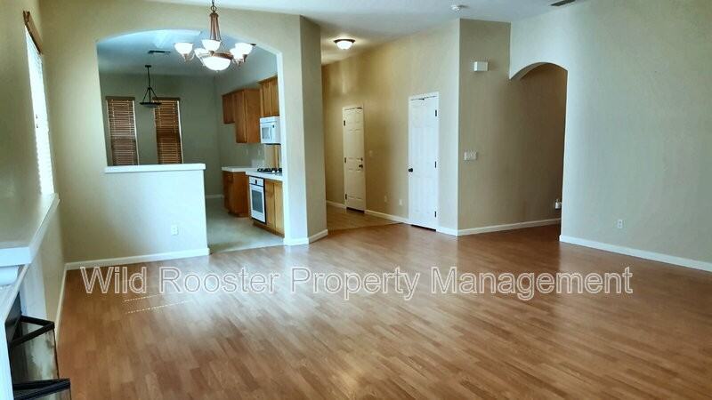 6624 Capwell Way - Photo 4 of 16