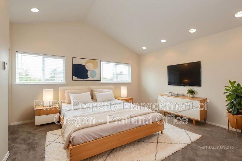6038 S Hood Ave - Photo 3 of 21