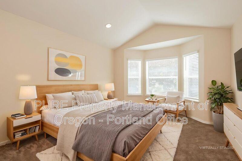 6038 S Hood Ave - Photo 4 of 21