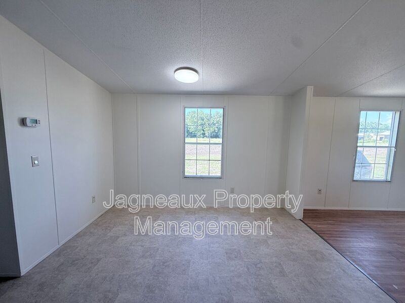 840 Sim Portie Rd - Photo 5 of 10