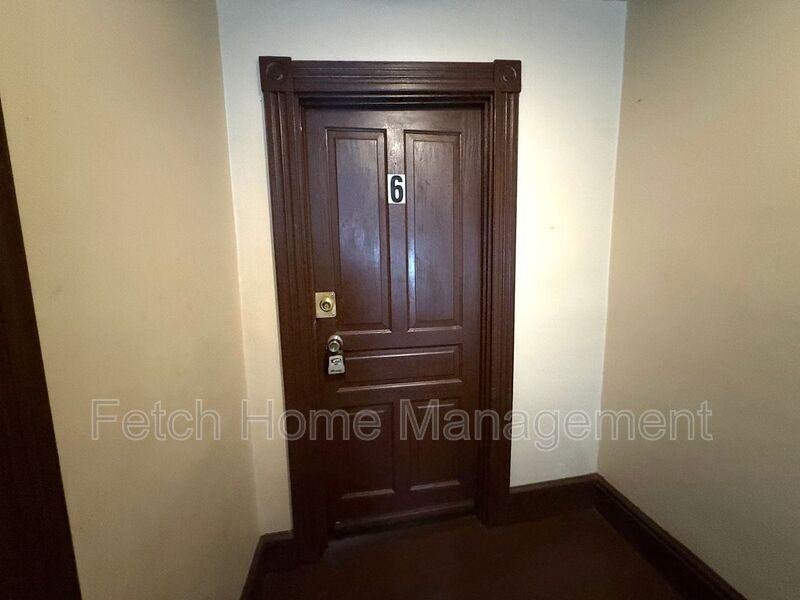 722 E King St #6 - Photo 7 of 12