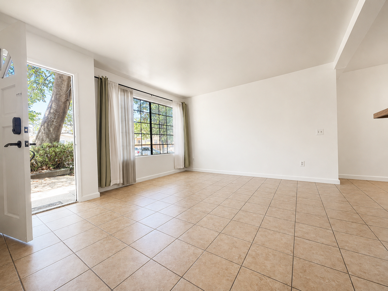 1749 Reed Ave - Photo 7 of 22