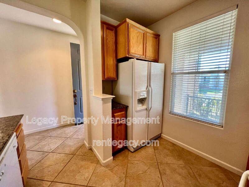 1843 Dawnelle Way - Photo 4 of 17