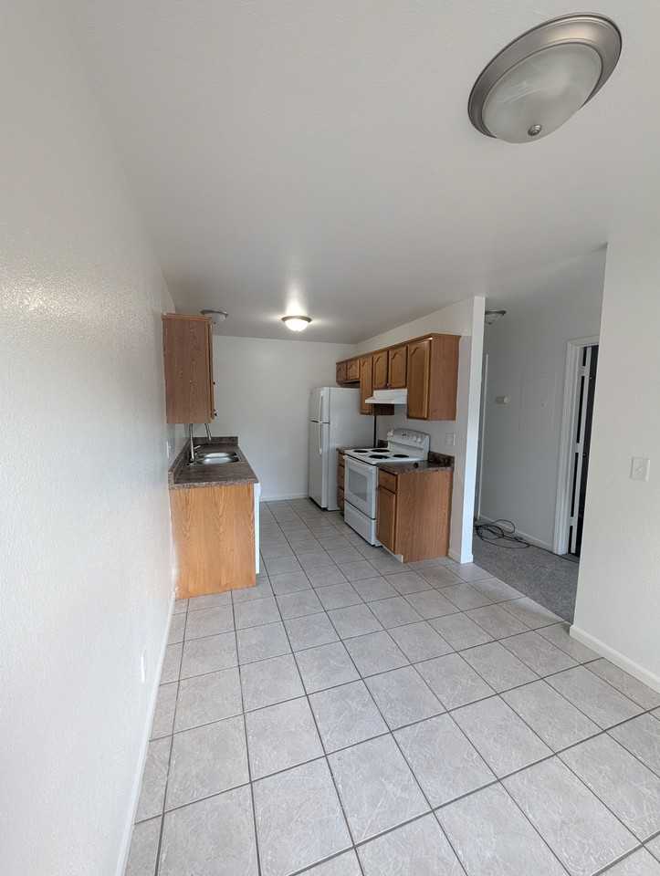 533 Thomas St #537THAS - Photo 5 of 12