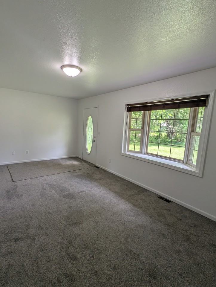 533 Thomas St #537THAS - Photo 6 of 12