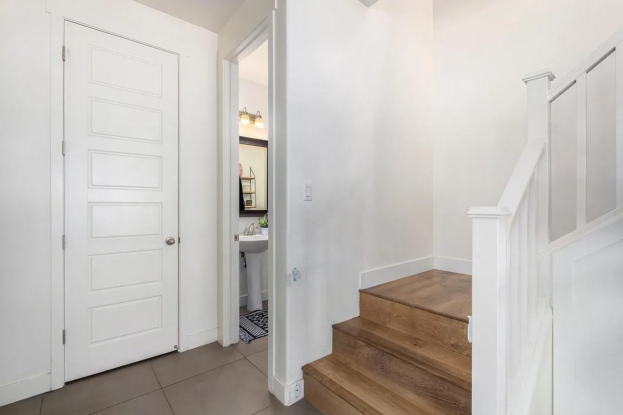 9824 S 3rd Ave #1 - Photo 5 of 7