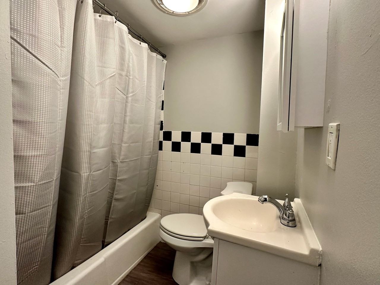 44 Smith St #44-5 - Photo 5 of 15