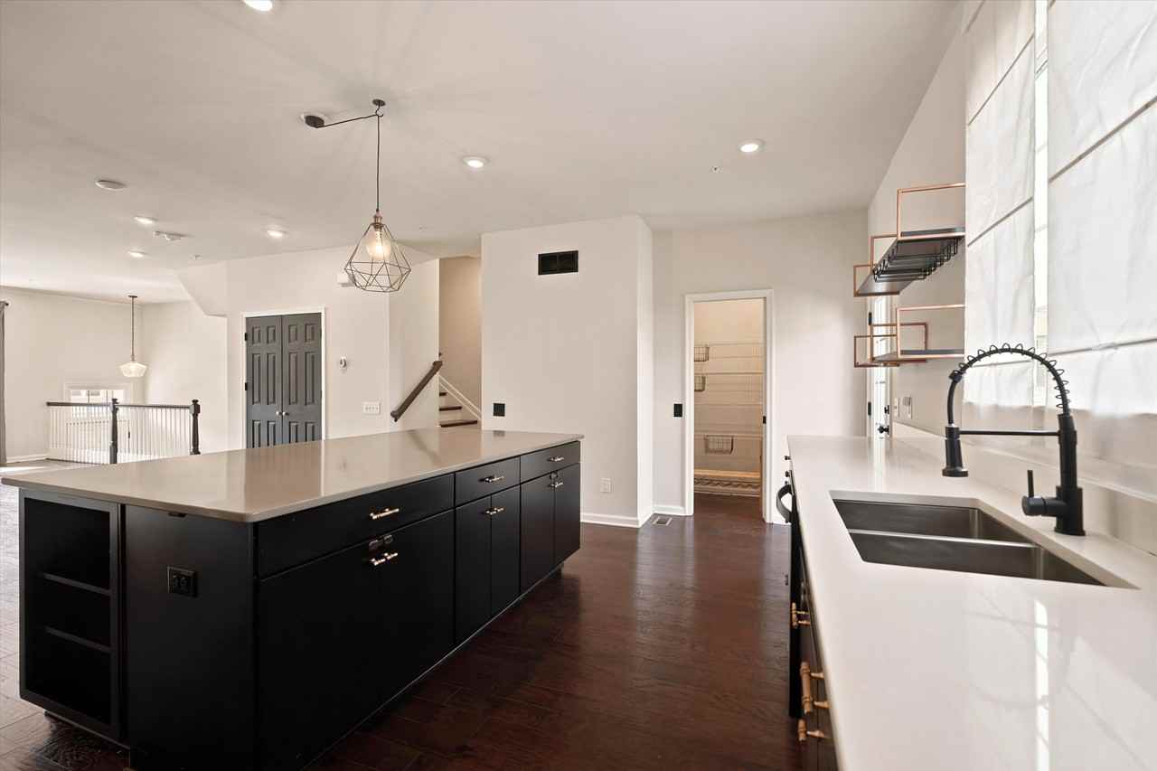 443 Tall Oaks Dr #NA - Photo 4 of 25