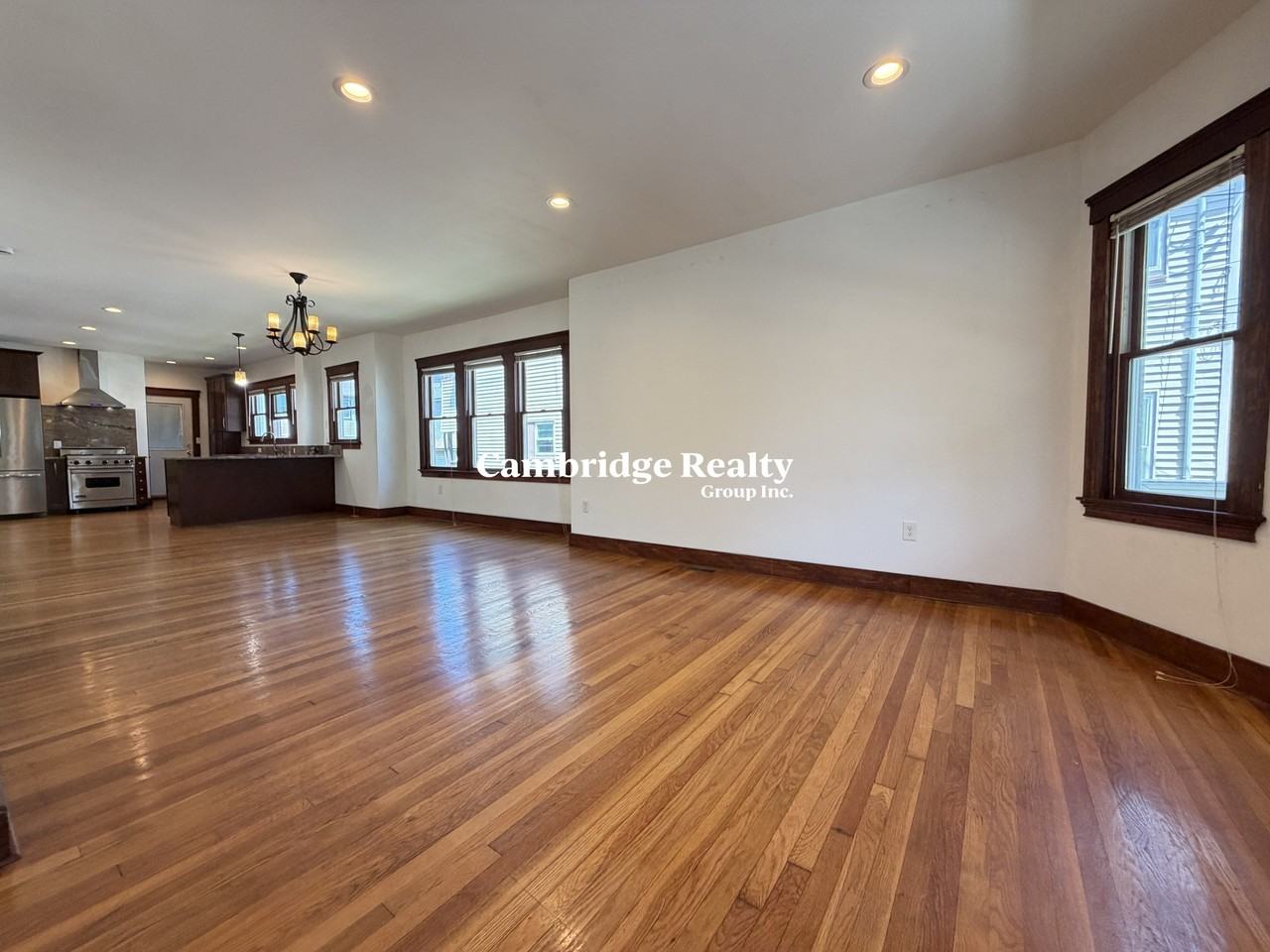 38 Chipman St #1T - Photo 3 of 22