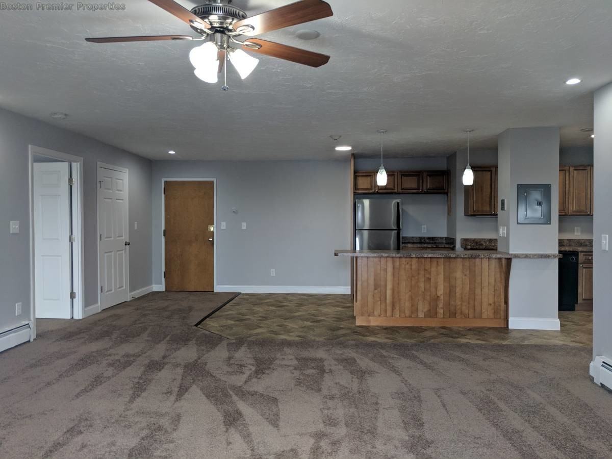 Edwards St #45 - Photo 3 of 11