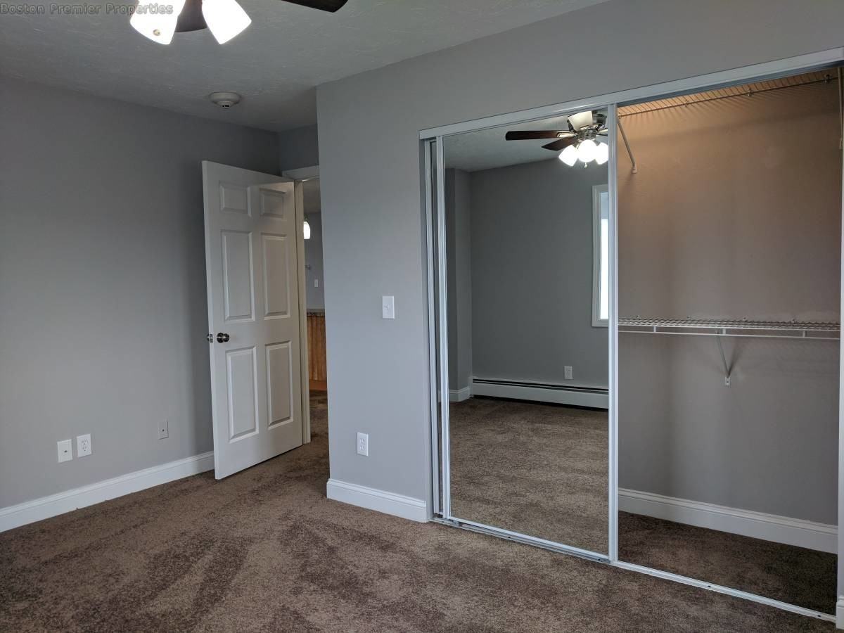Edwards St #45 - Photo 4 of 11