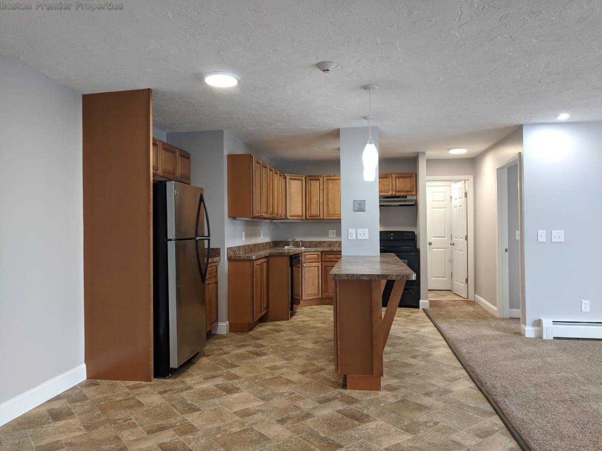 Edwards St #45 - Photo 6 of 11