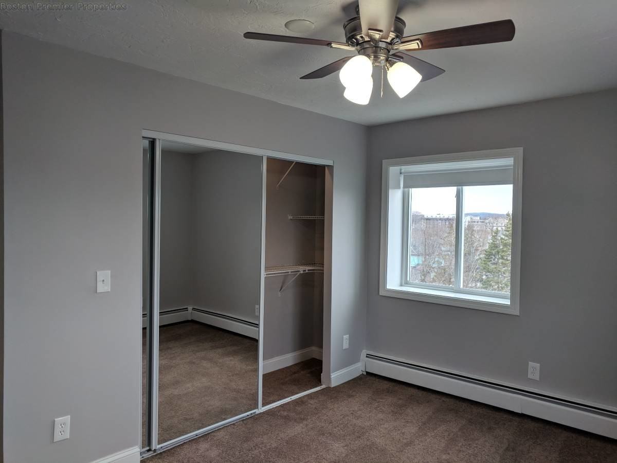 Edwards St #45 - Photo 7 of 11