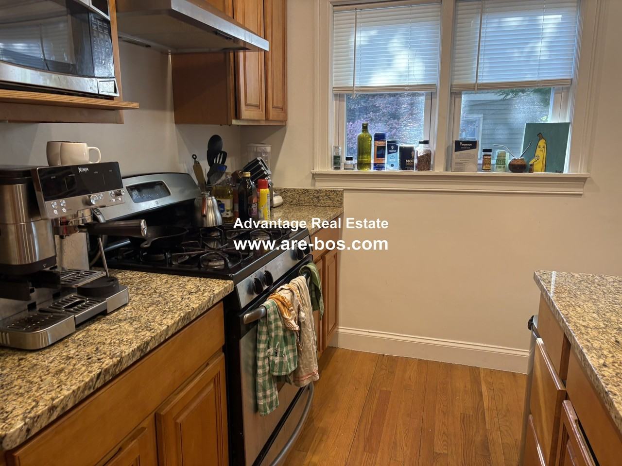 115 5th St - Photo 5 of 31
