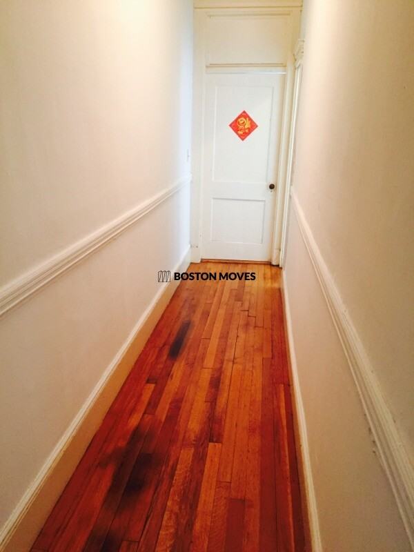 Westland Ave #22 - Photo 3 of 12