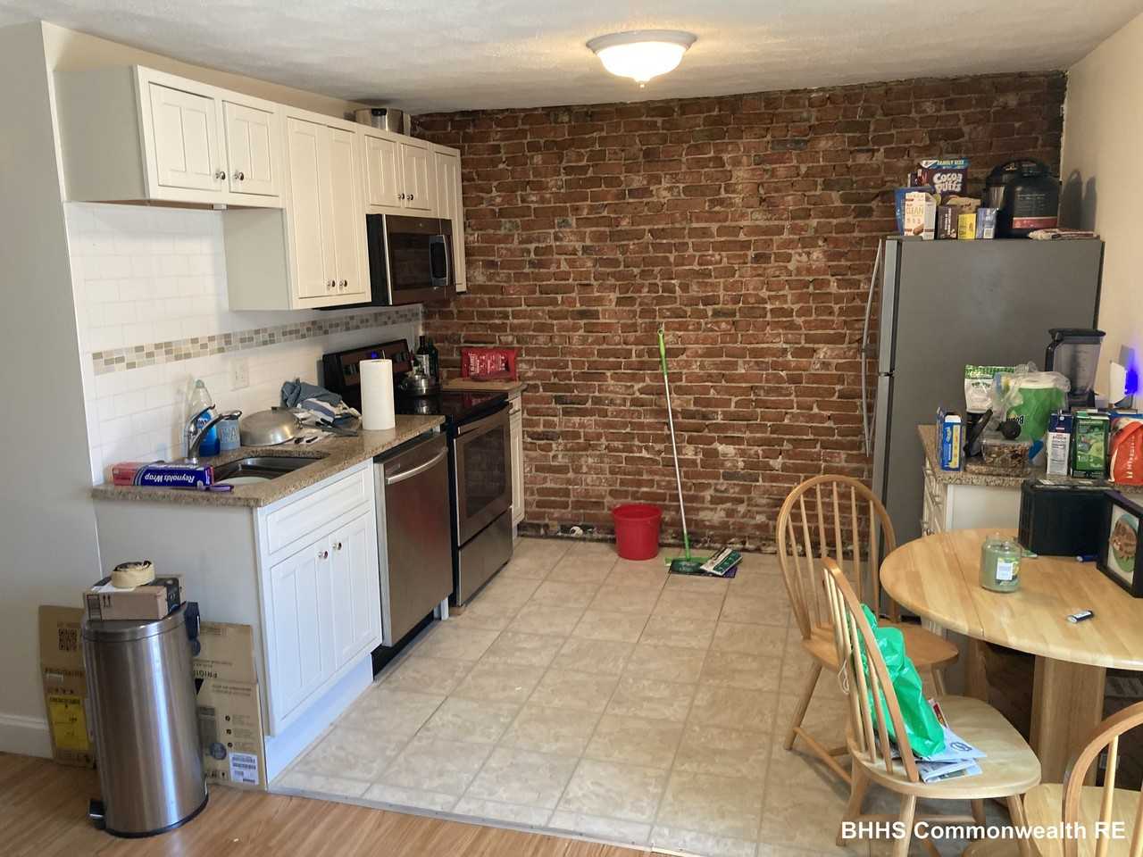 3 Elm St #3 - Photo 2 of 11