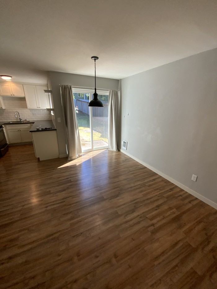 3806 N Winnifred St - Photo 5 of 17