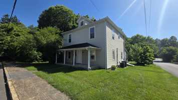 featured image of 1400 Virginia St #2