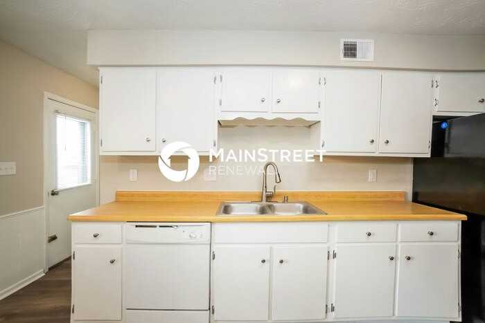 580 Boonesboro Rd - Photo 6 of 16