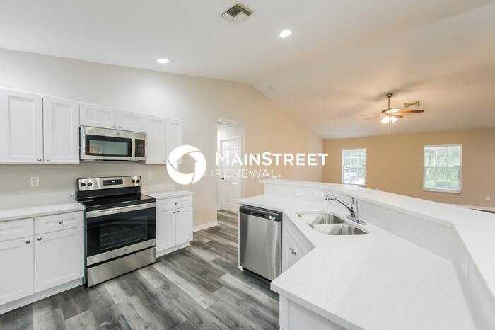 3317 57th St W - Photo 6 of 16