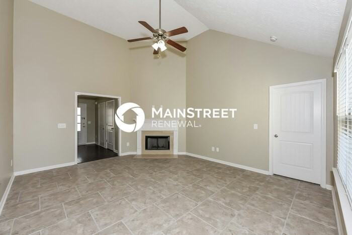414 Hartford Cir - Photo 3 of 22