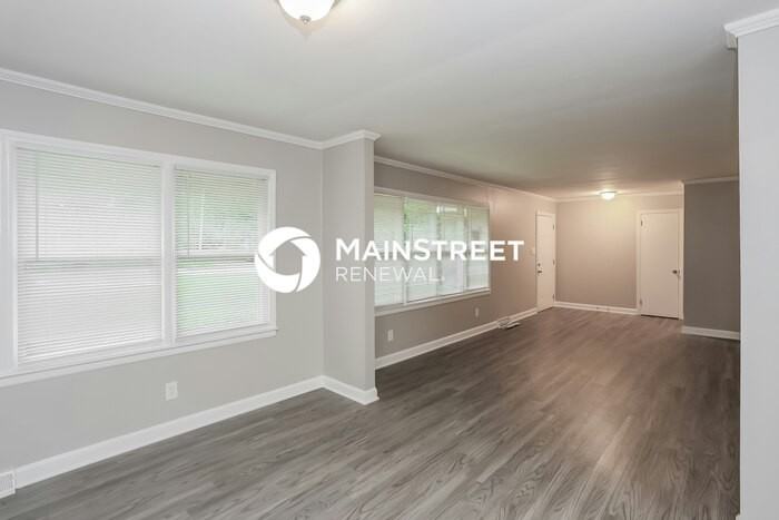 6608 Elmwood Cir - Photo 6 of 16