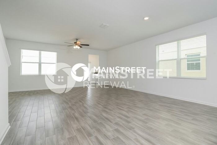 6429 Sprucepine Ln - Photo 5 of 17