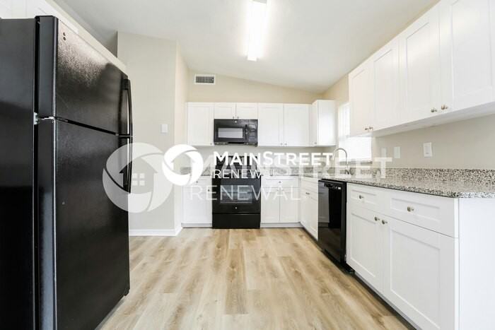 3516 Denham St - Photo 6 of 16