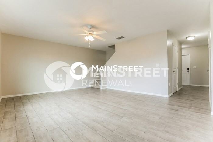 23192 Aberdeen Ave - Photo 5 of 17