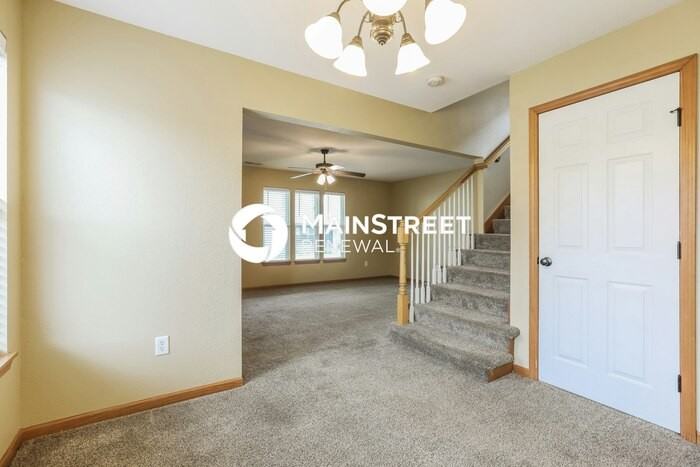 411 Ne Wolf Creek Dr - Photo 6 of 17