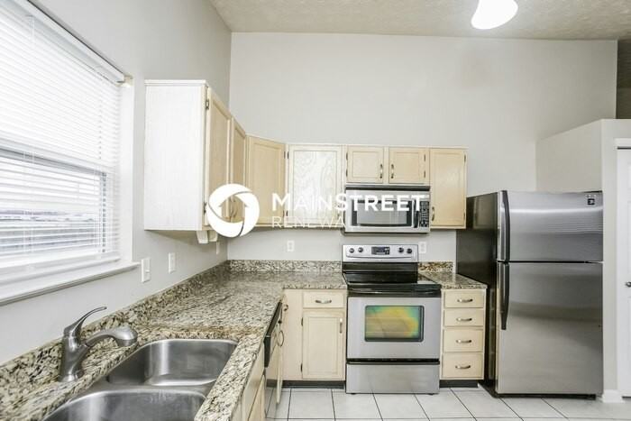 758 Muirfield Dr - Photo 7 of 15