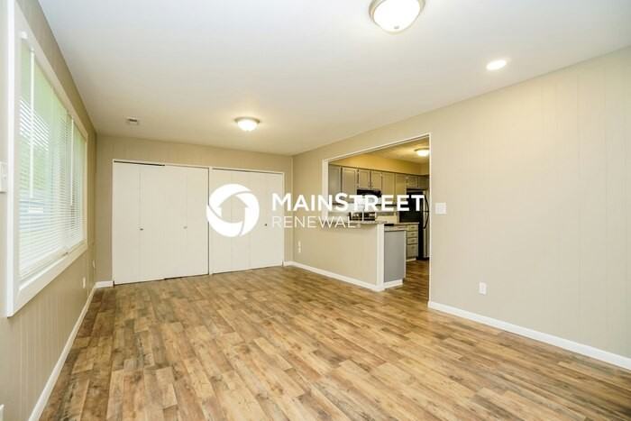1570 Wilton Dr - Photo 7 of 16