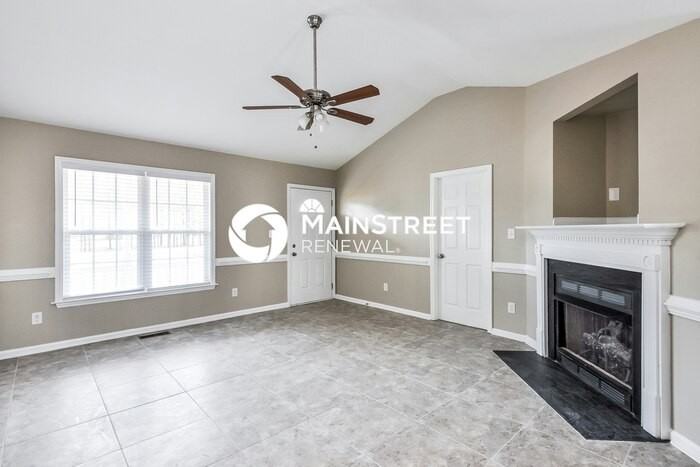 156 Old Pebble Ln - Photo 4 of 15