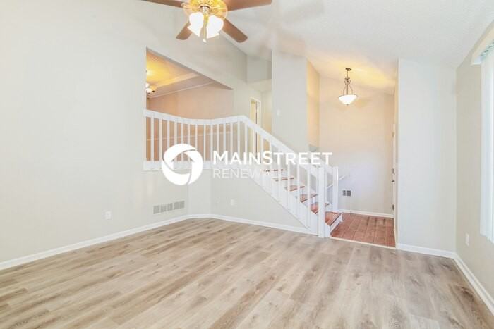 14501 Saint Andrews Dr - Photo 5 of 17