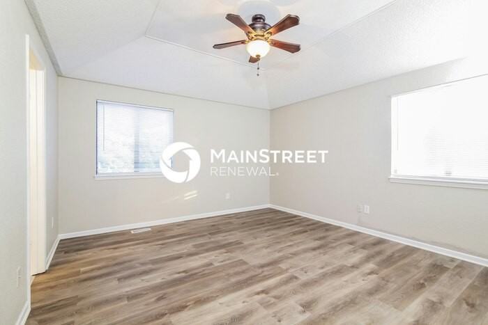 14501 Saint Andrews Dr - Photo 7 of 17