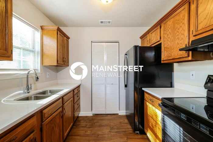 8131 Afterglow Dr - Photo 7 of 15