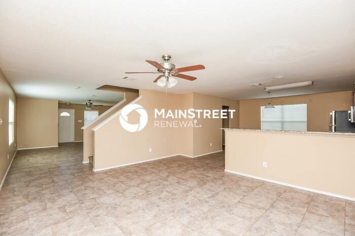 1701 Vineridge Ln - Photo 7 of 16