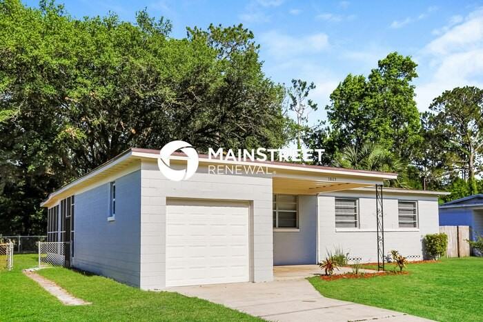 5805 Norde Dr E - Photo 3 of 16