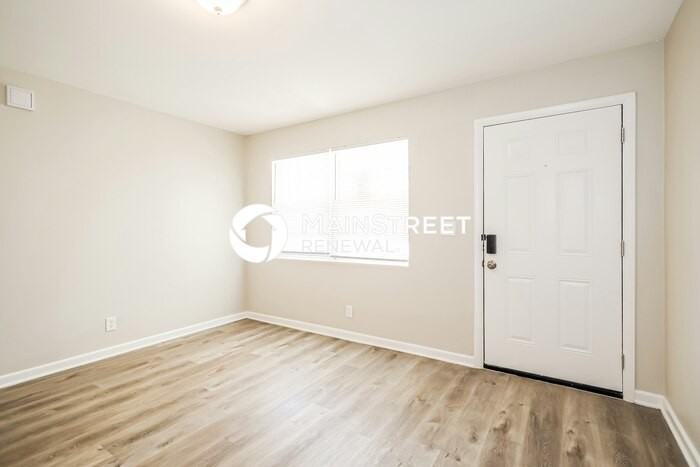 5805 Norde Dr E - Photo 4 of 16