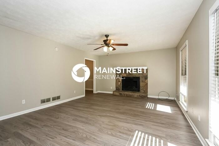 2030 Whitebluff Way - Photo 7 of 18