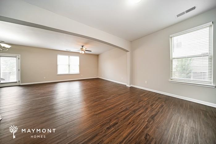 166 Biscayne Ter - Photo 5 of 16