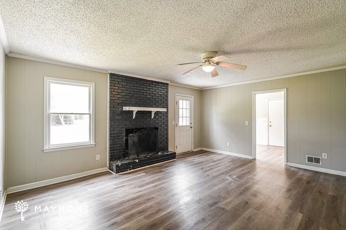 651 Cedar Field Ln - Photo 4 of 15