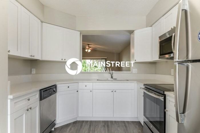 5912 40th Ave W - Photo 7 of 16