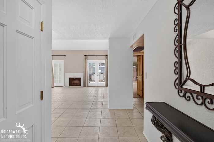2441 E Rancho Dr - Photo 3 of 24