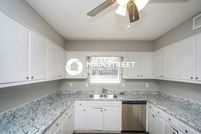 8553 Chesterfield Dr - Photo 7 of 16