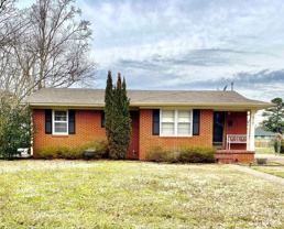 817 Chambers Dr Ne - Photo 1 of 1