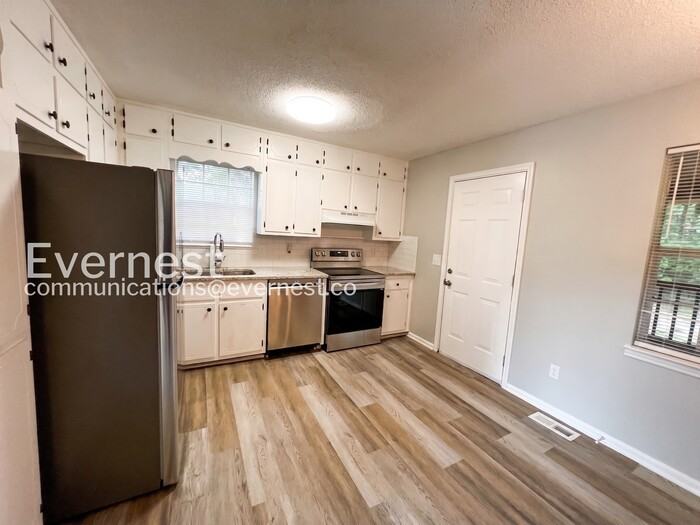 5536 Cheryl Dr - Photo 4 of 28