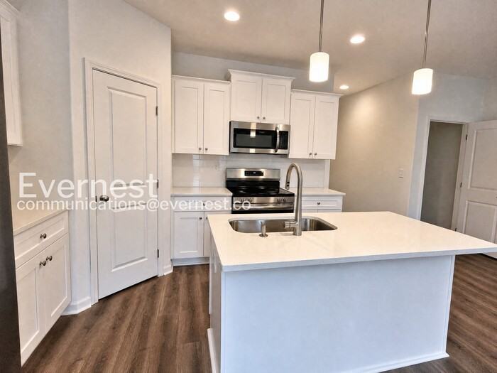 2026 Mcdonald Dr - Photo 5 of 22