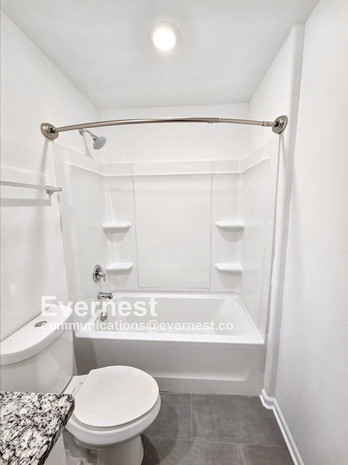 4039 Meredith Woods Ln - Photo 7 of 27